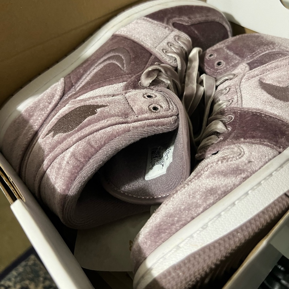 Nike high top Jordans pink velvet